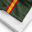 Comprar Toalla Cuerpo Jurídico Militar La Flamenca de Borgoña, Bandera de España, Cruz de Borgoña, Patricia Muñoz, VOX, Santiago Abascal