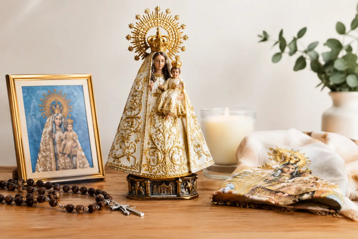 Productos de la Virgen de la Cabeza en un catálogo devoto