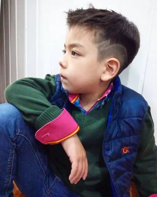 Cuida a esa persona importante La Flamenca de Borgoña, Bandera de España, Cruz de Borgoña, Patricia Muñoz, VOX, Santiago Abascal 