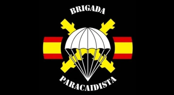 La BRIPAC del Ejército español La Flamenca de Borgoña, Bandera de España, Cruz de Borgoña, Patricia Muñoz, VOX, Santiago Abascal 