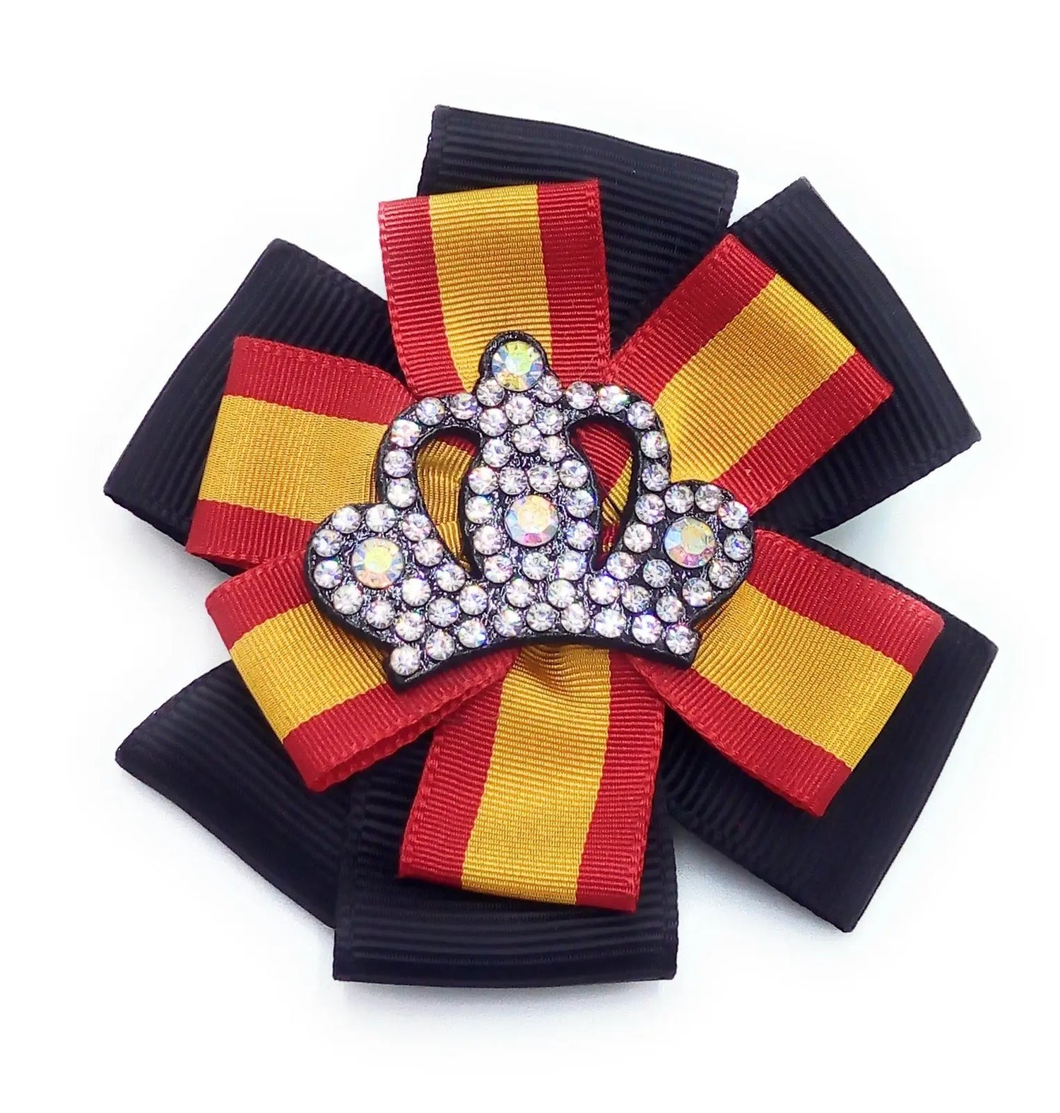 Los pequeños detalles importan La Flamenca de Borgoña, Bandera de España, Cruz de Borgoña, Patricia Muñoz, VOX, Santiago Abascal 