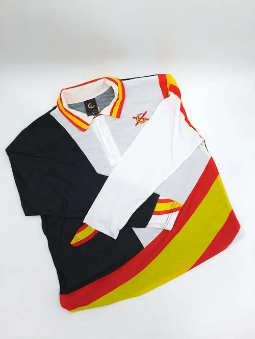 ¡Nuevo polo deportivo! La Flamenca de Borgoña, Bandera de España, Cruz de Borgoña, Patricia Muñoz, VOX, Santiago Abascal 