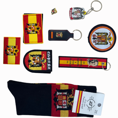 Lote 7 - Lote Águila de San Juan con Bandera de España