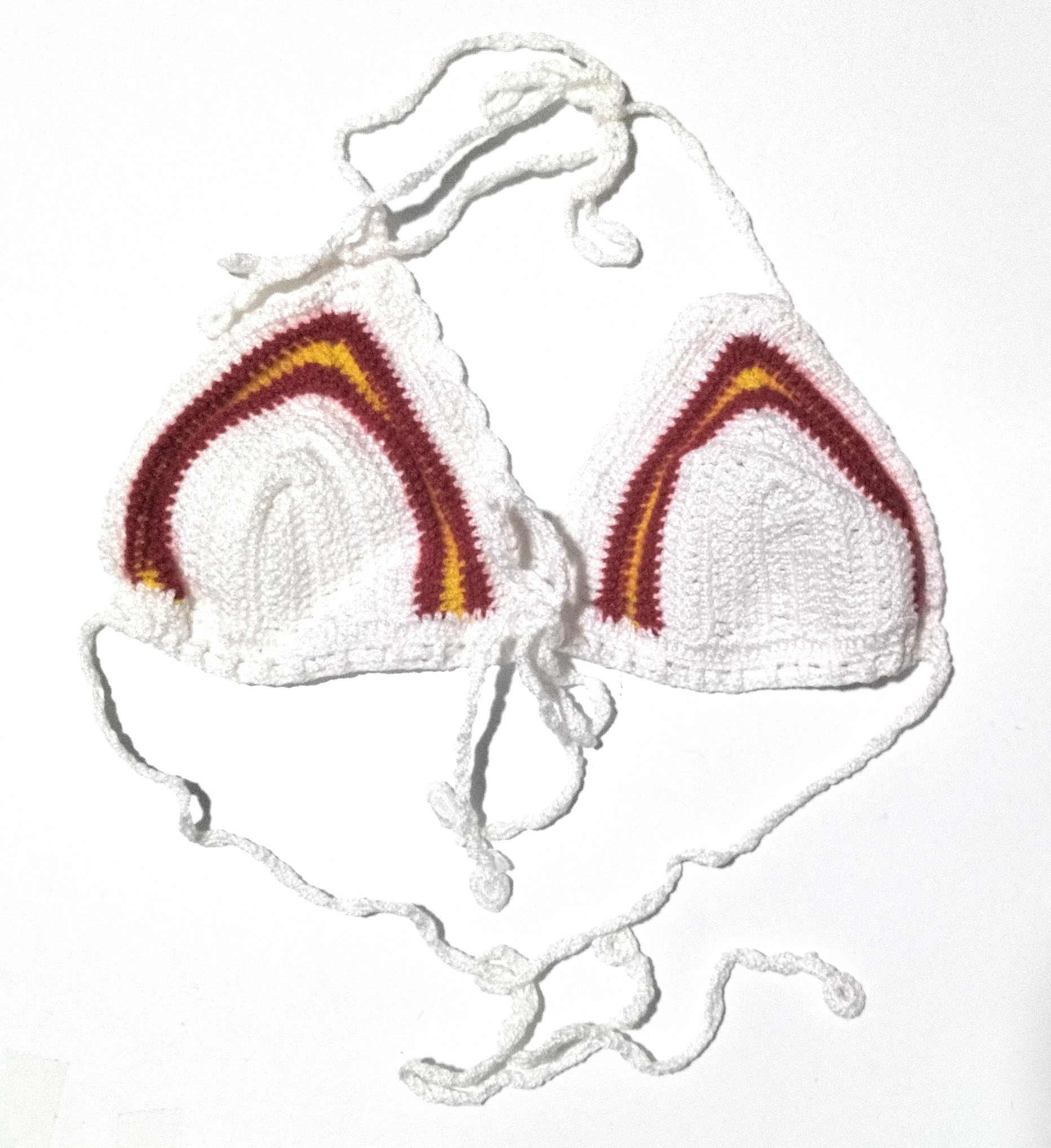 Comprar Bikini crochet blanco Bandera de España arco Bandera España La Flamenca de Borgoña Patricia Muñoz VOX