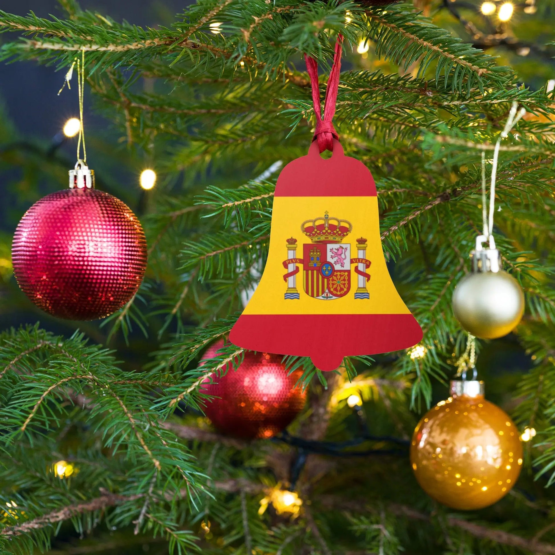 Comprar Adornos de madera para Árbol de Navidad La Flamenca de Borgoña Bandera España