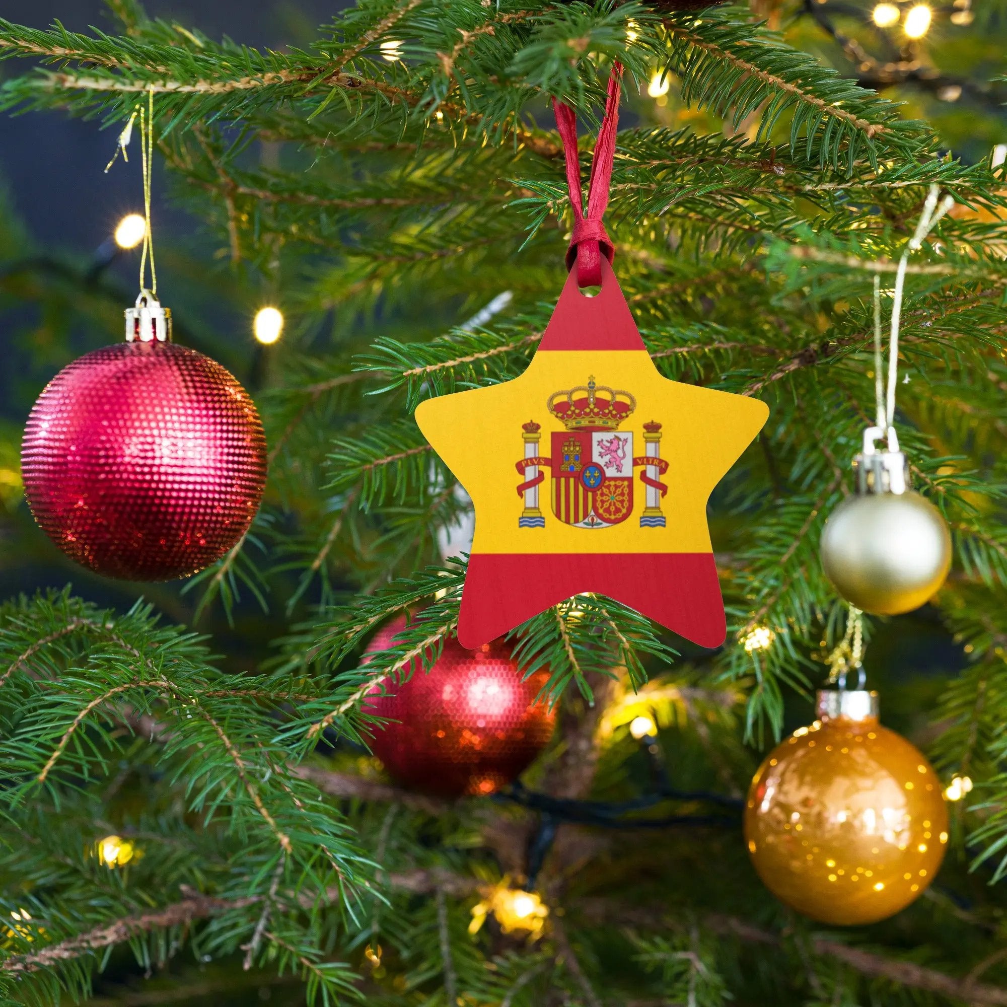Comprar Adornos de madera para Árbol de Navidad La Flamenca de Borgoña Bandera España