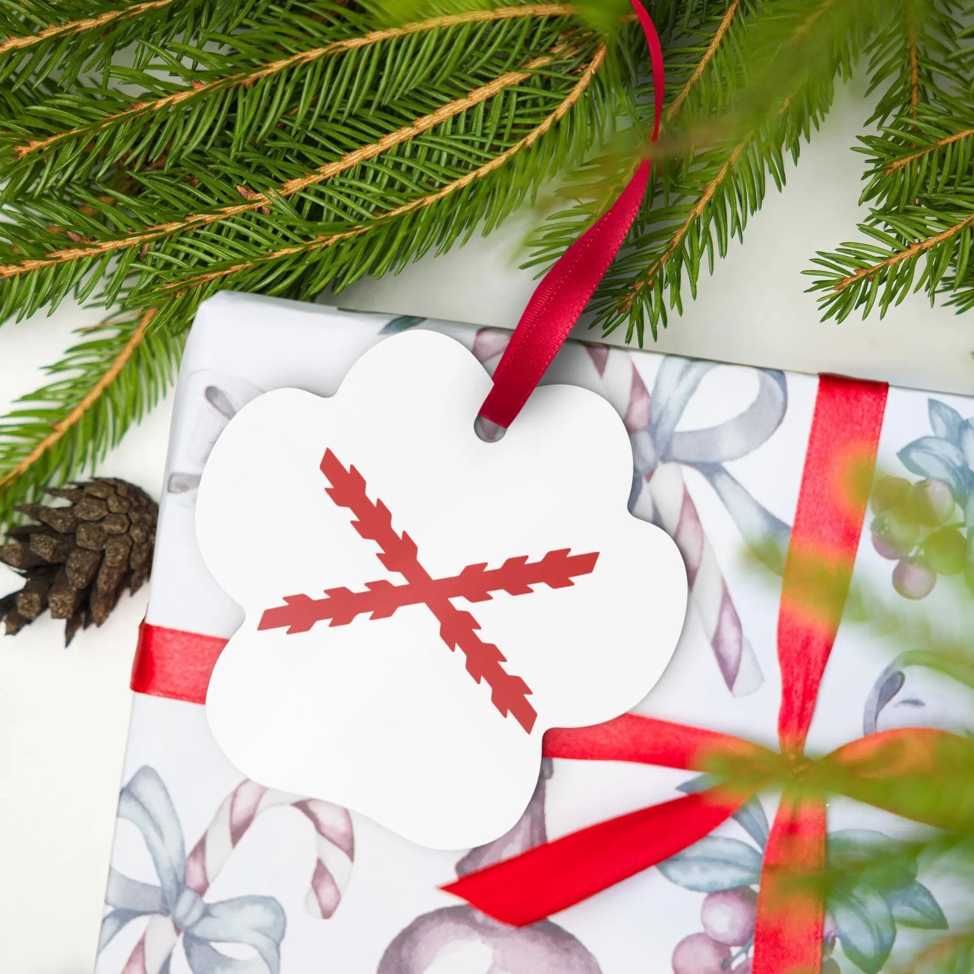 Comprar Adornos metálicos para Árbol de Navidad - Cruz de Borgoña La Flamenca de Borgoña Bandera España