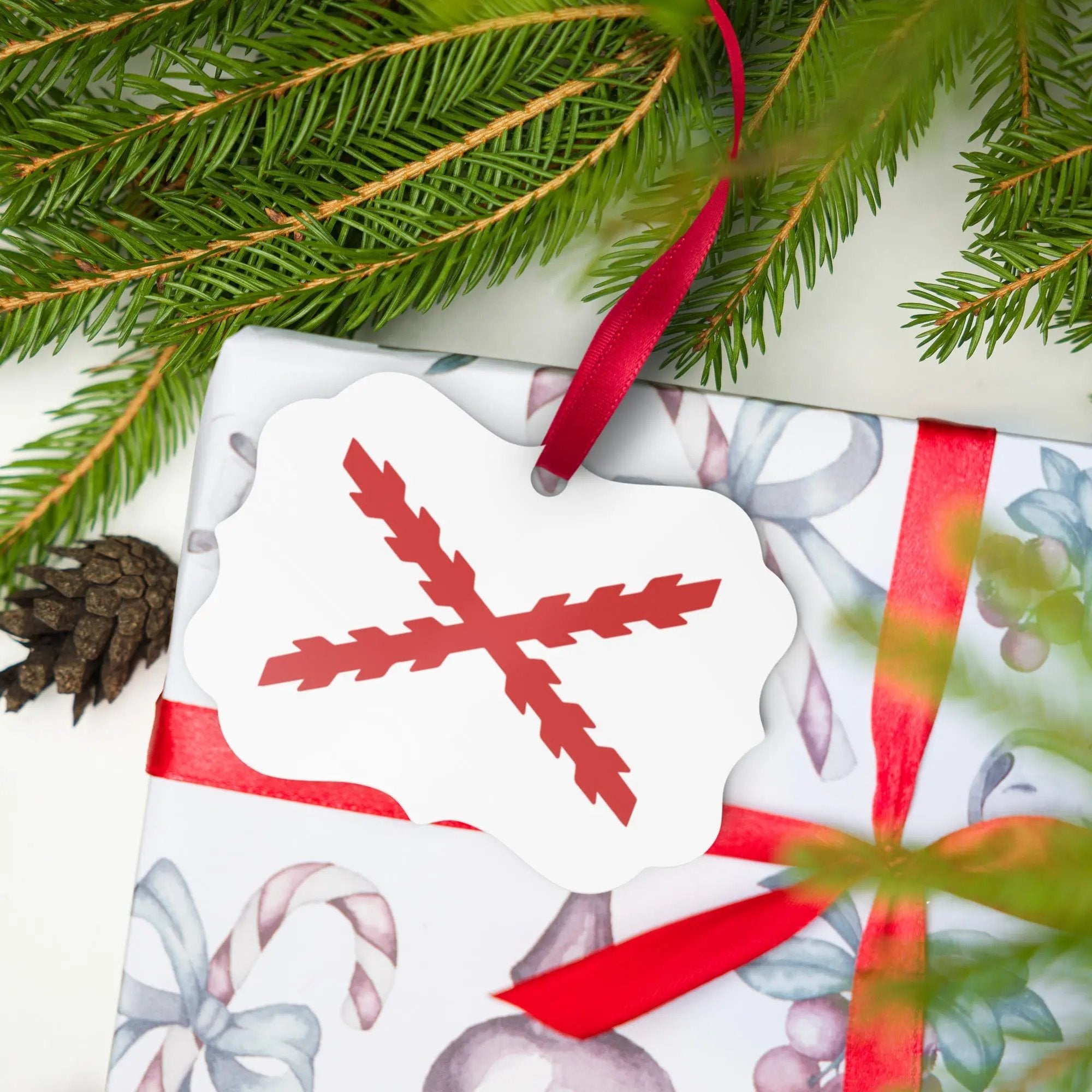 Comprar Adornos metálicos para Árbol de Navidad - Cruz de Borgoña La Flamenca de Borgoña Bandera España