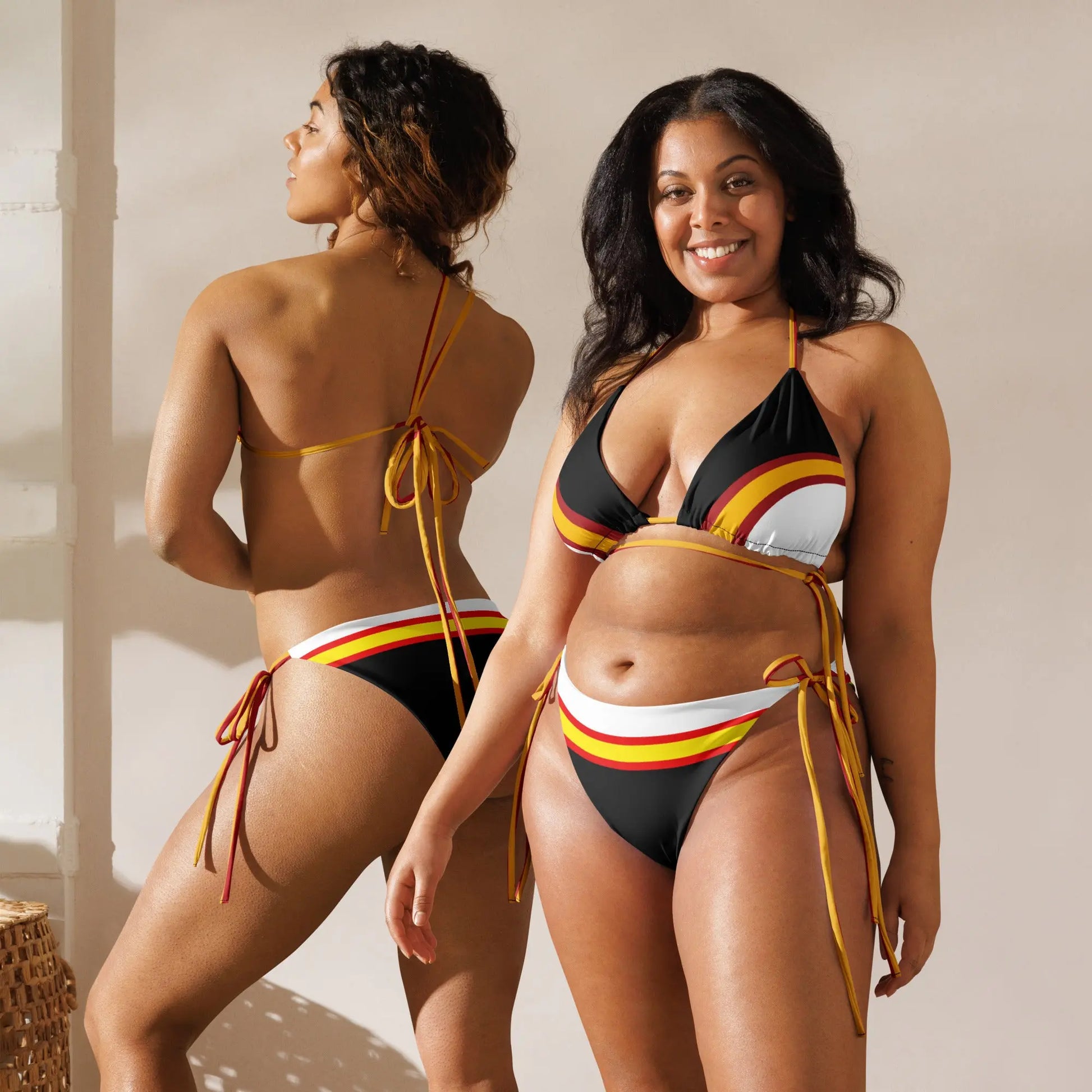 Comprar Bikini de triángulo Bandera de España La Flamenca de Borgoña, Bandera de España, Cruz de Borgoña, Patricia Muñoz, VOX, Santiago Abascal