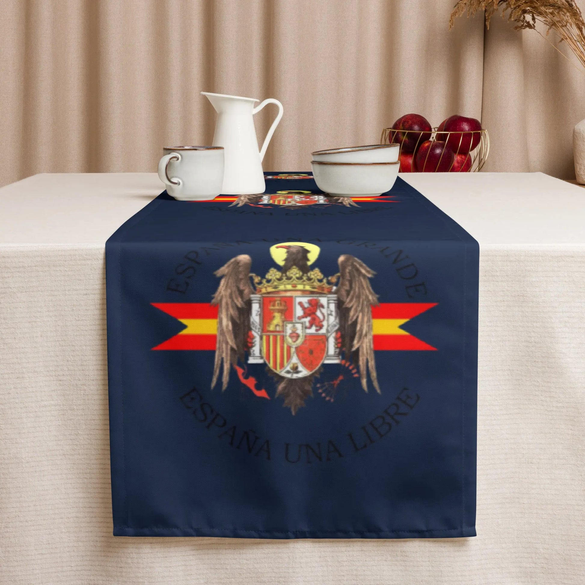 Comprar Camino de mesa Águila de San Juan Bandera España La Flamenca de Borgoña Patricia Muñoz VOX