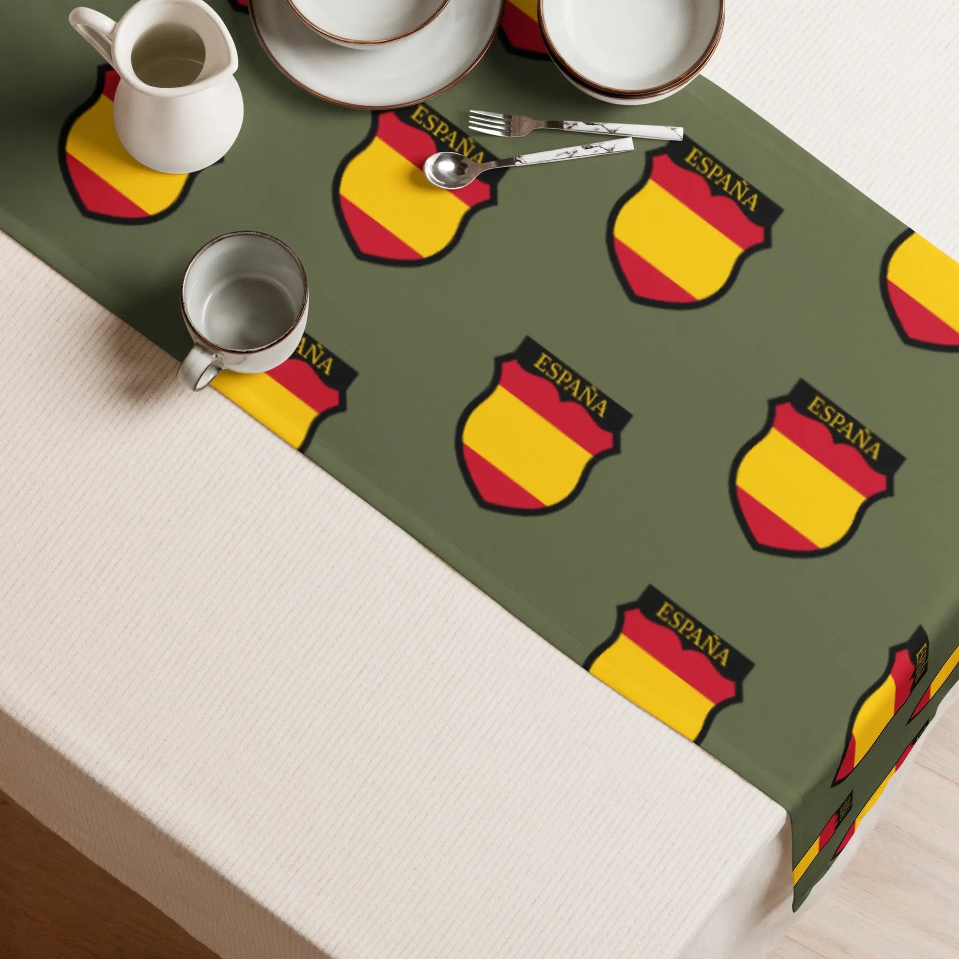 Comprar Camino de mesa División Azul Bandera España La Flamenca de Borgoña Patricia Muñoz VOX