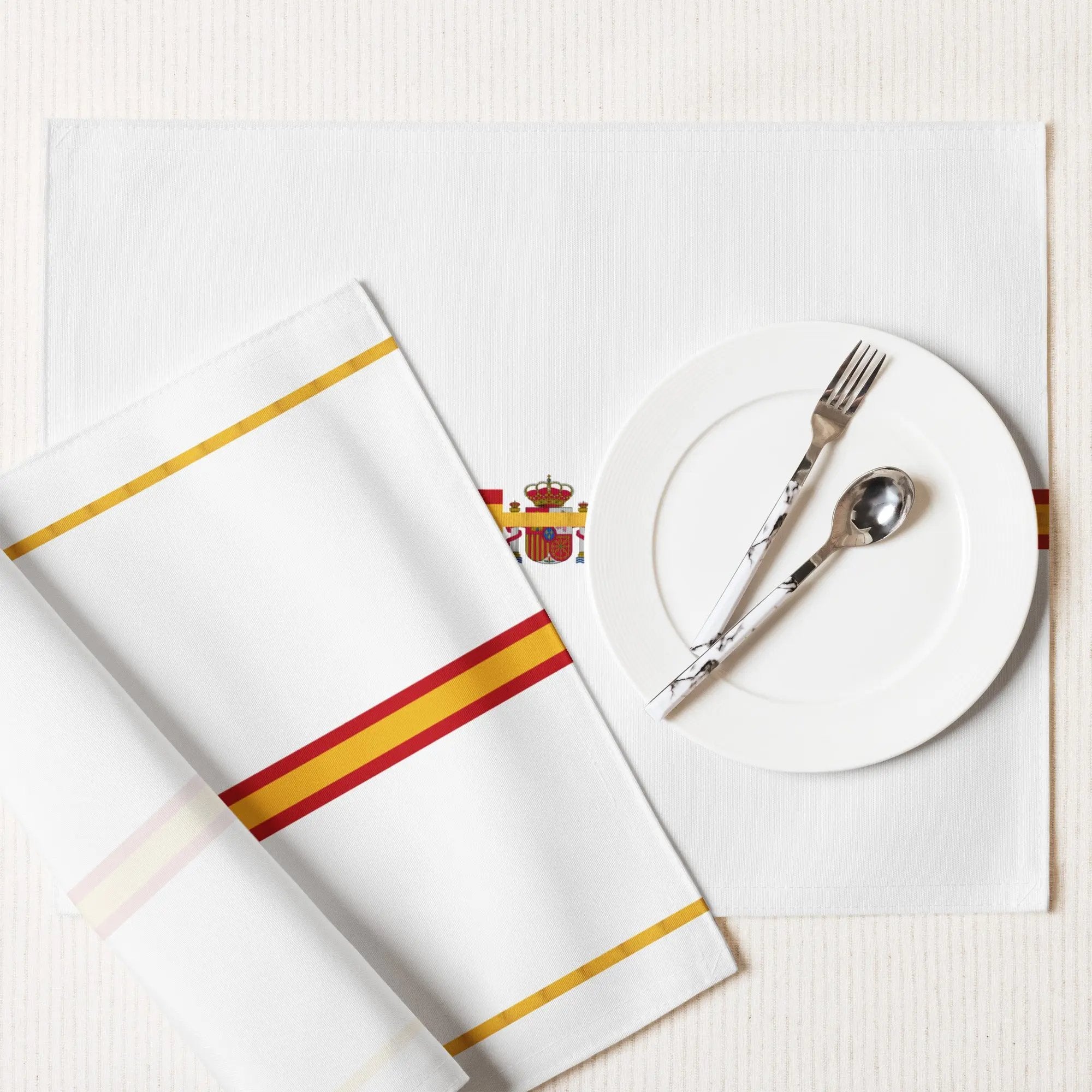 Comprar Juego de manteles individuales Bandera de España detalle dorado La Flamenca de Borgoña Bandera España