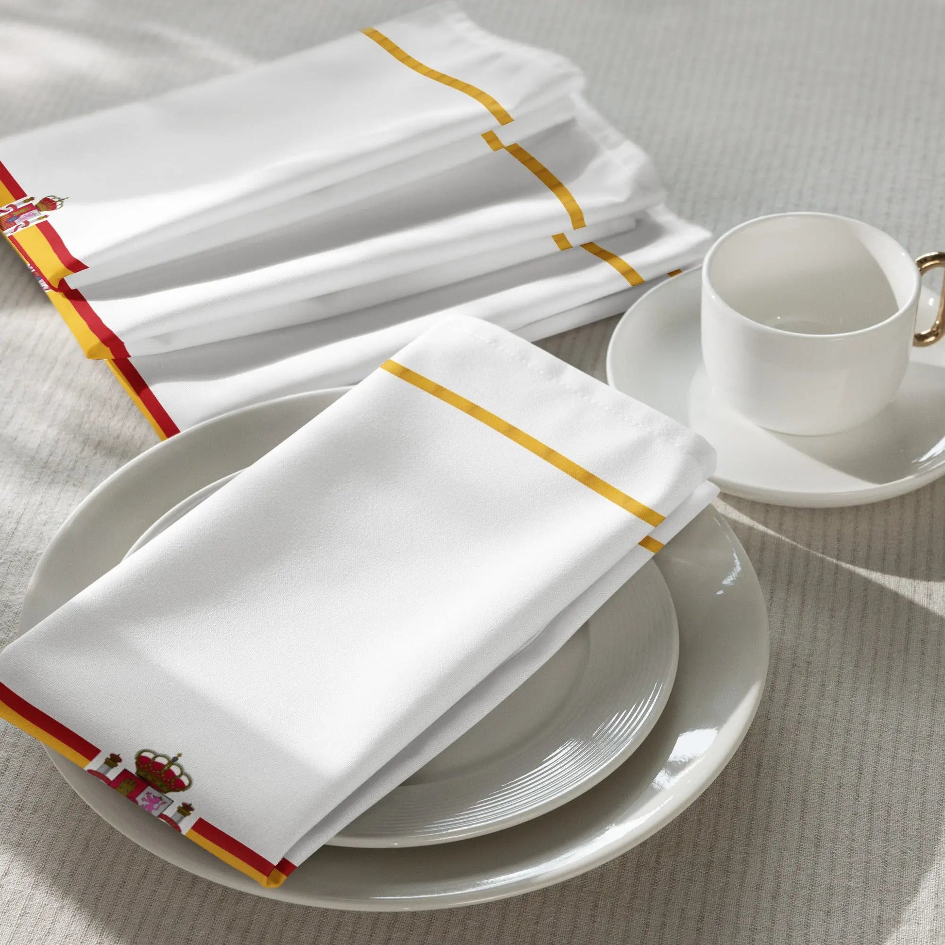 Comprar Juego de servilletas de tela Bandera de España detalle dorado La Flamenca de Borgoña Bandera España