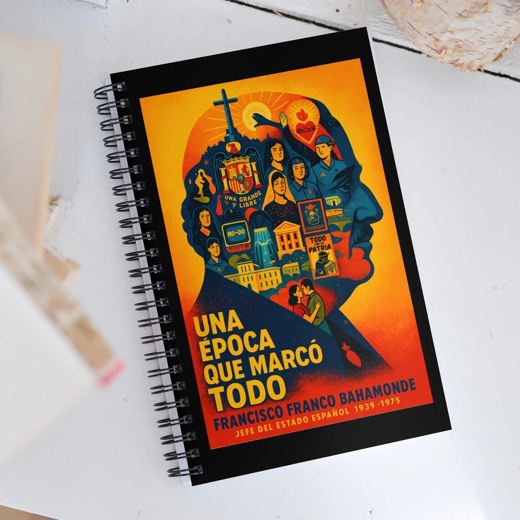 Comprar Libreta de notas con espiral "Franco - Una época que marcó todo" La Flamenca de Borgoña Bandera España