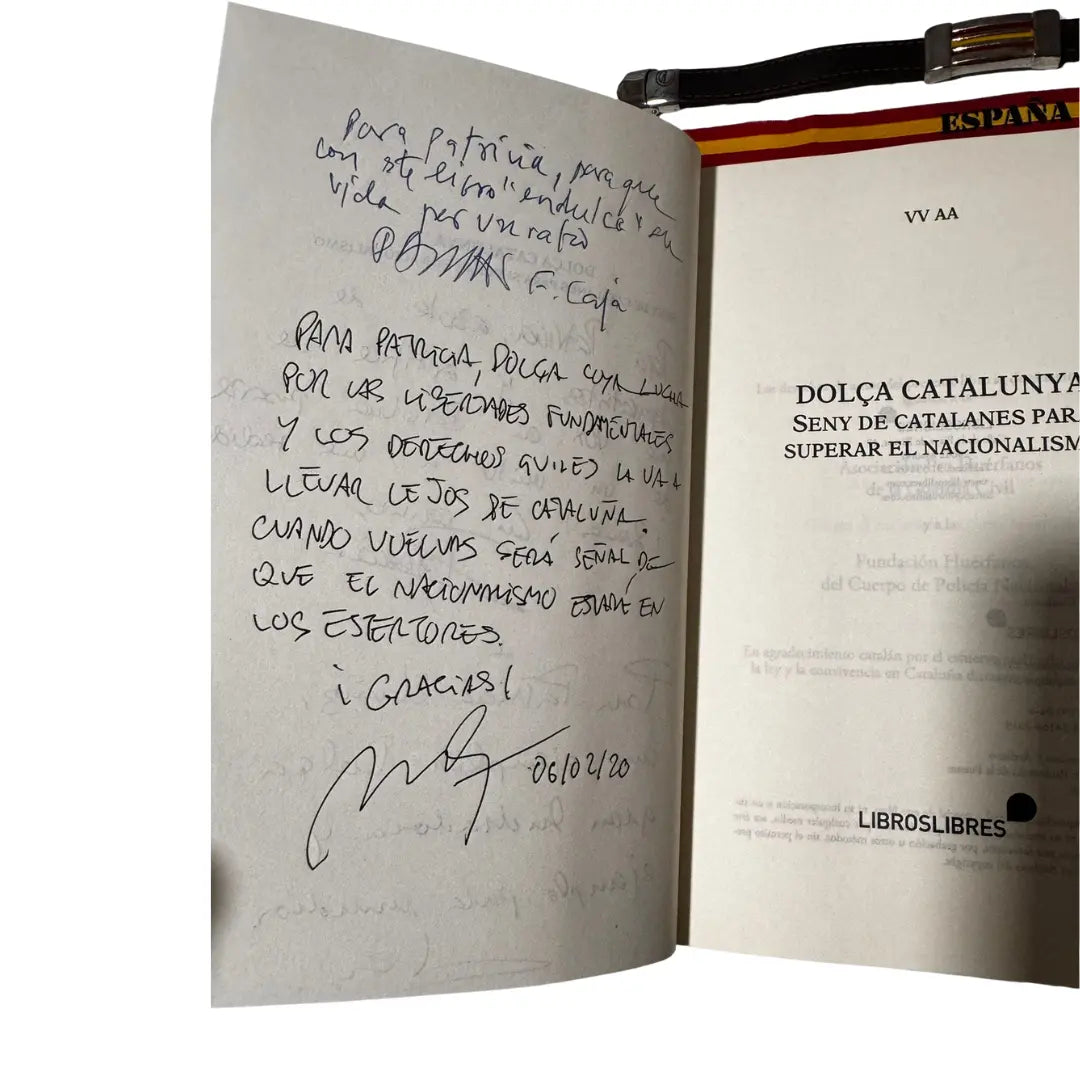 Comprar Libro "Dolça Catalunya" + Lote Patriota La Flamenca de Borgoña Bandera España