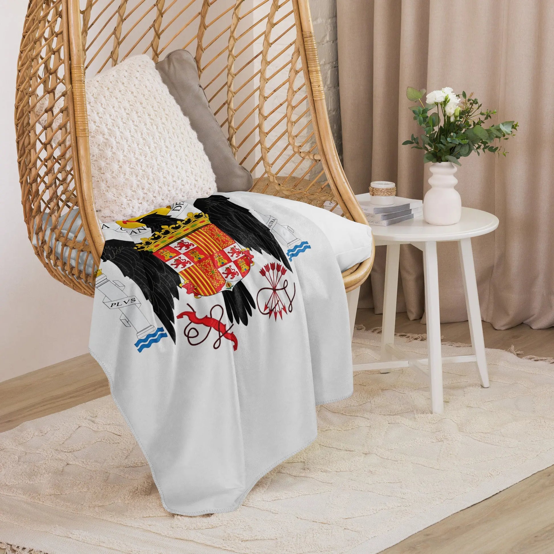 Comprar Manta sherpa Águila San Juan - gris La Flamenca de Borgoña Bandera España