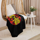 Comprar Manta sherpa Calavera La Flamenca de Borgoña, Bandera de España, Cruz de Borgoña, Patricia Muñoz, VOX, Santiago Abascal