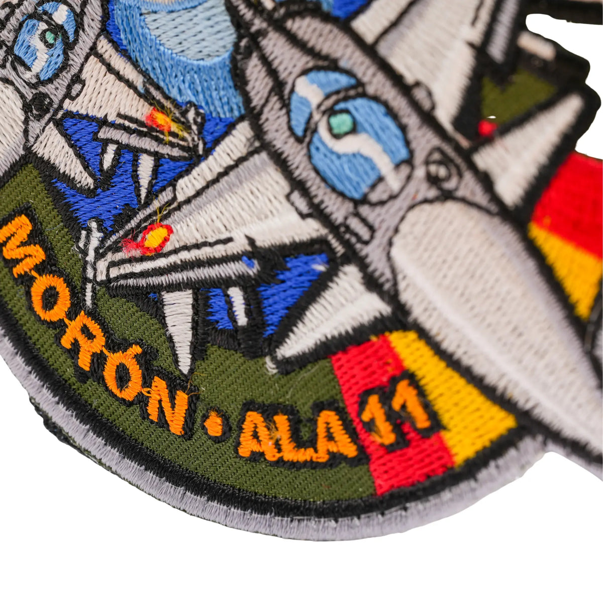 Comprar Parche Ejército del Aire Eurofighter C-16 Morón Ala 11 Bordado Velcro 10,5 x 9,5 cm La Flamenca de Borgoña Bandera España