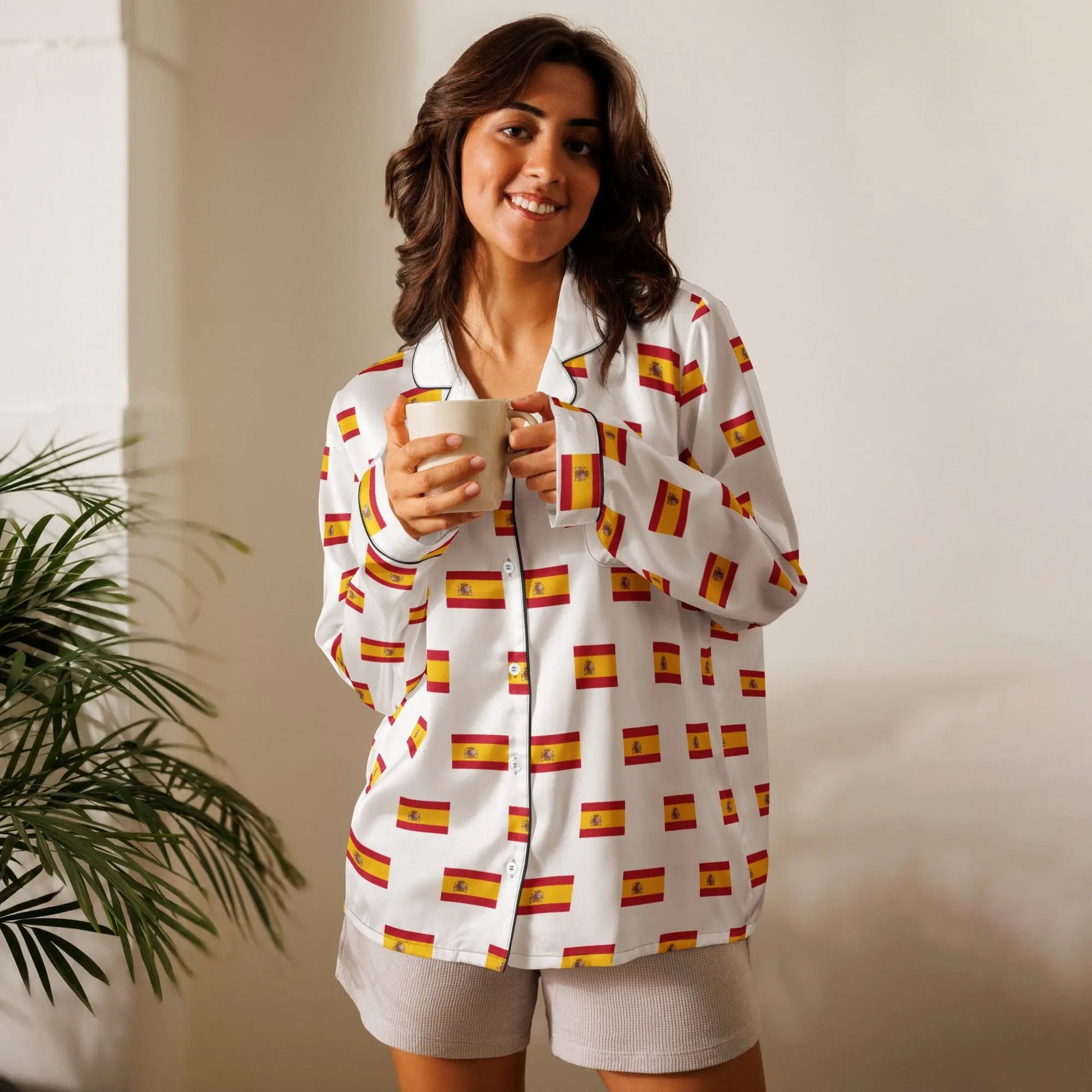 Comprar Pijama de manga larga Blanco Bandera España con ribete La Flamenca de Borgoña Bandera España