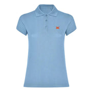 Comprar Polo Bandera España Mujer Azul Celeste bordado logo Bandera España La Flamenca de Borgoña Patricia Muñoz VOX