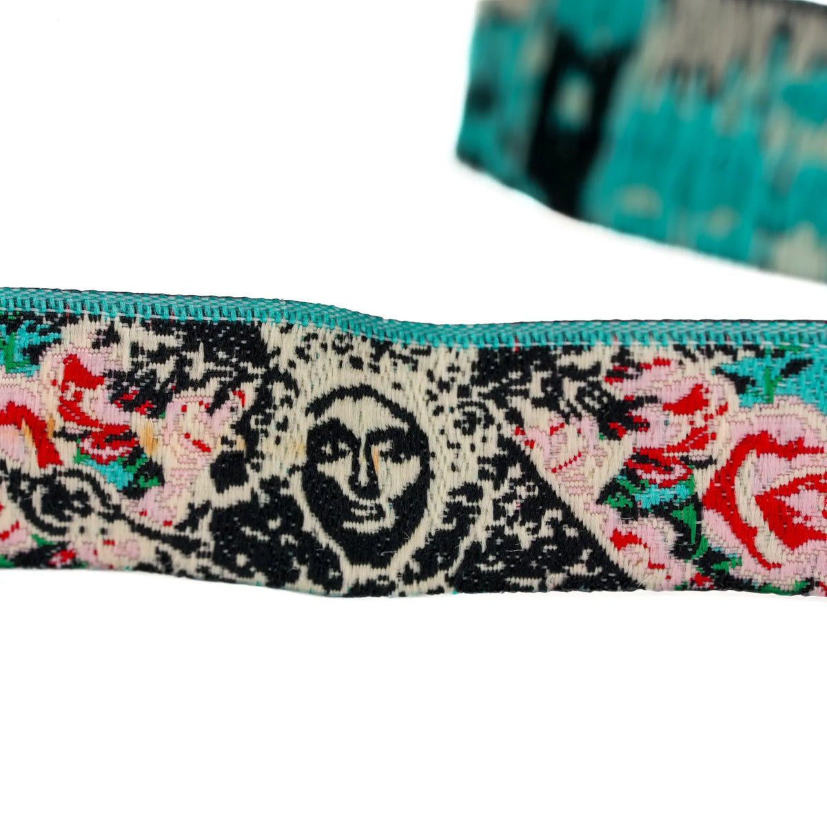 Comprar Pulsera de tela Nuestra Señora de Guadalupe de Extremadura La Flamenca de Borgoña Bandera España