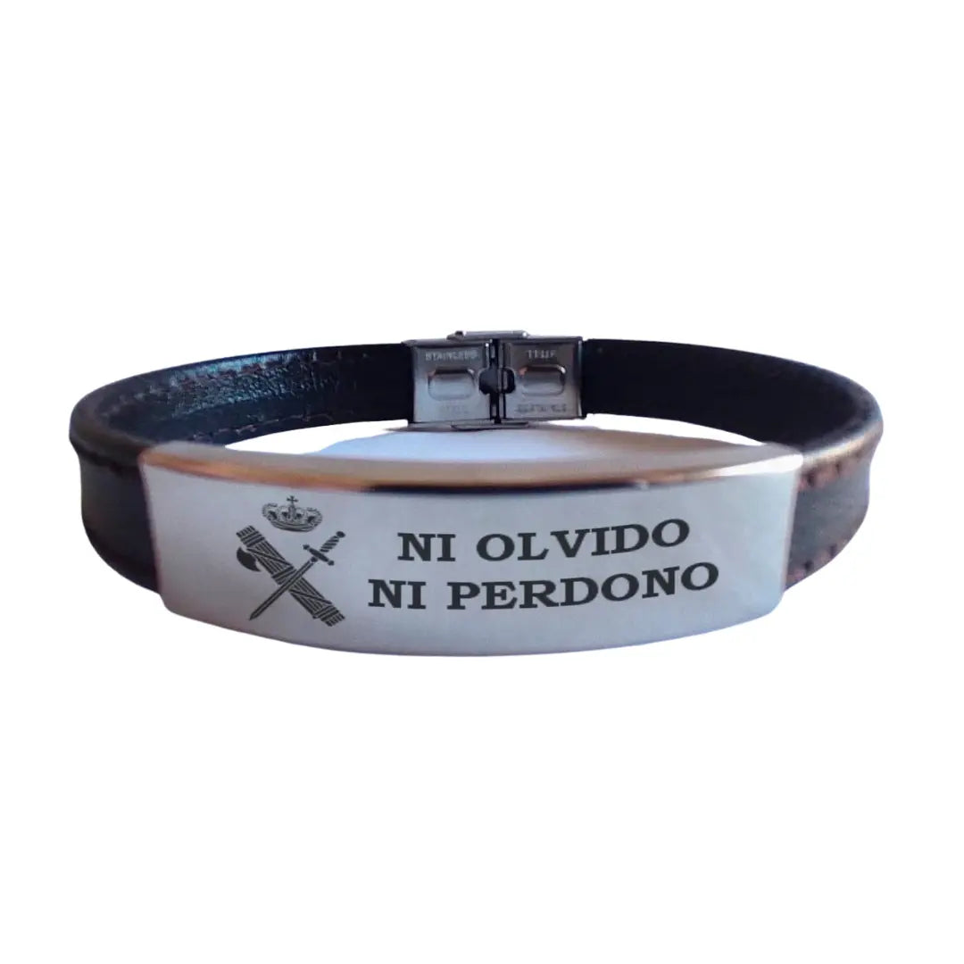 Armband aus kamelfarbenem Wildleder mit spanischem Wappen