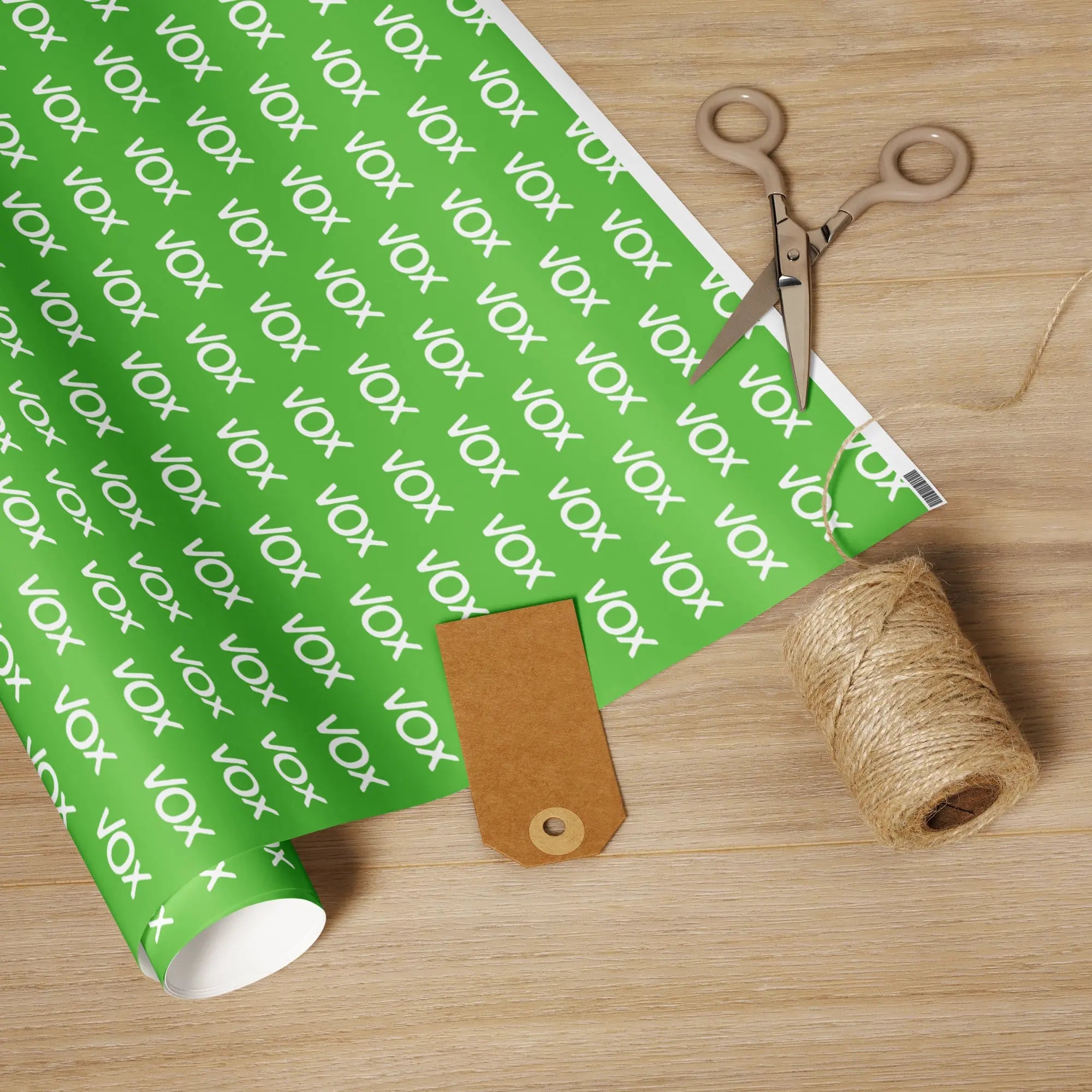 Comprar Rollo de papel de regalo VOX La Flamenca de Borgoña Bandera España