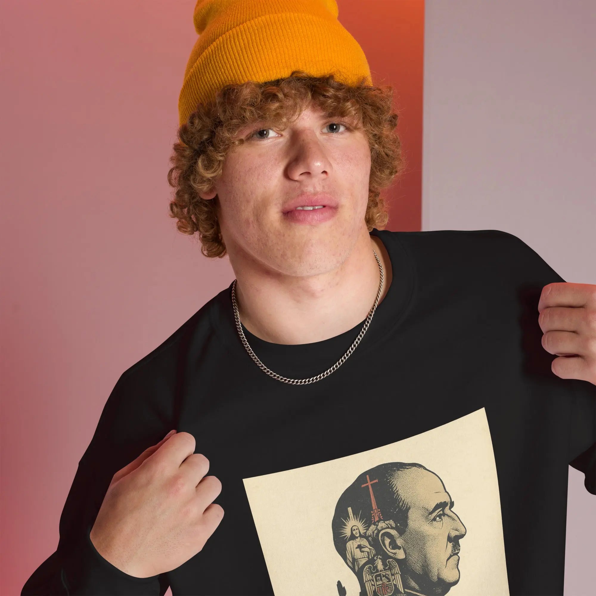 Comprar Sudadera Franco - Una época que marcó todo La Flamenca de Borgoña, Bandera de España, Cruz de Borgoña, Patricia Muñoz, VOX