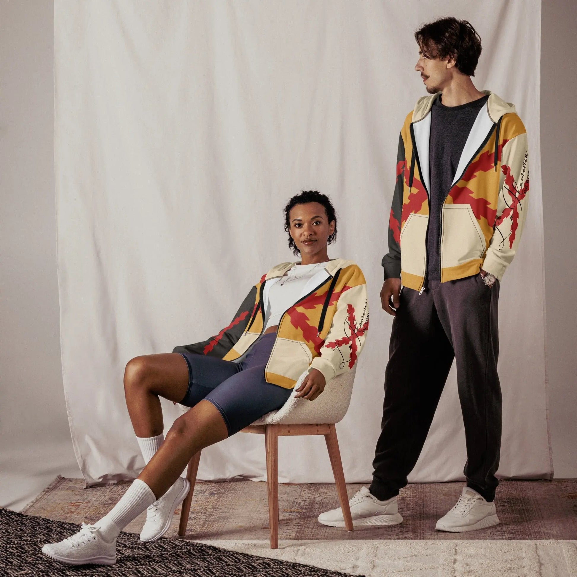 Comprar Sudadera con capucha y cremallera unisex "Ser español es un Honor" La Flamenca de Borgoña Bandera España