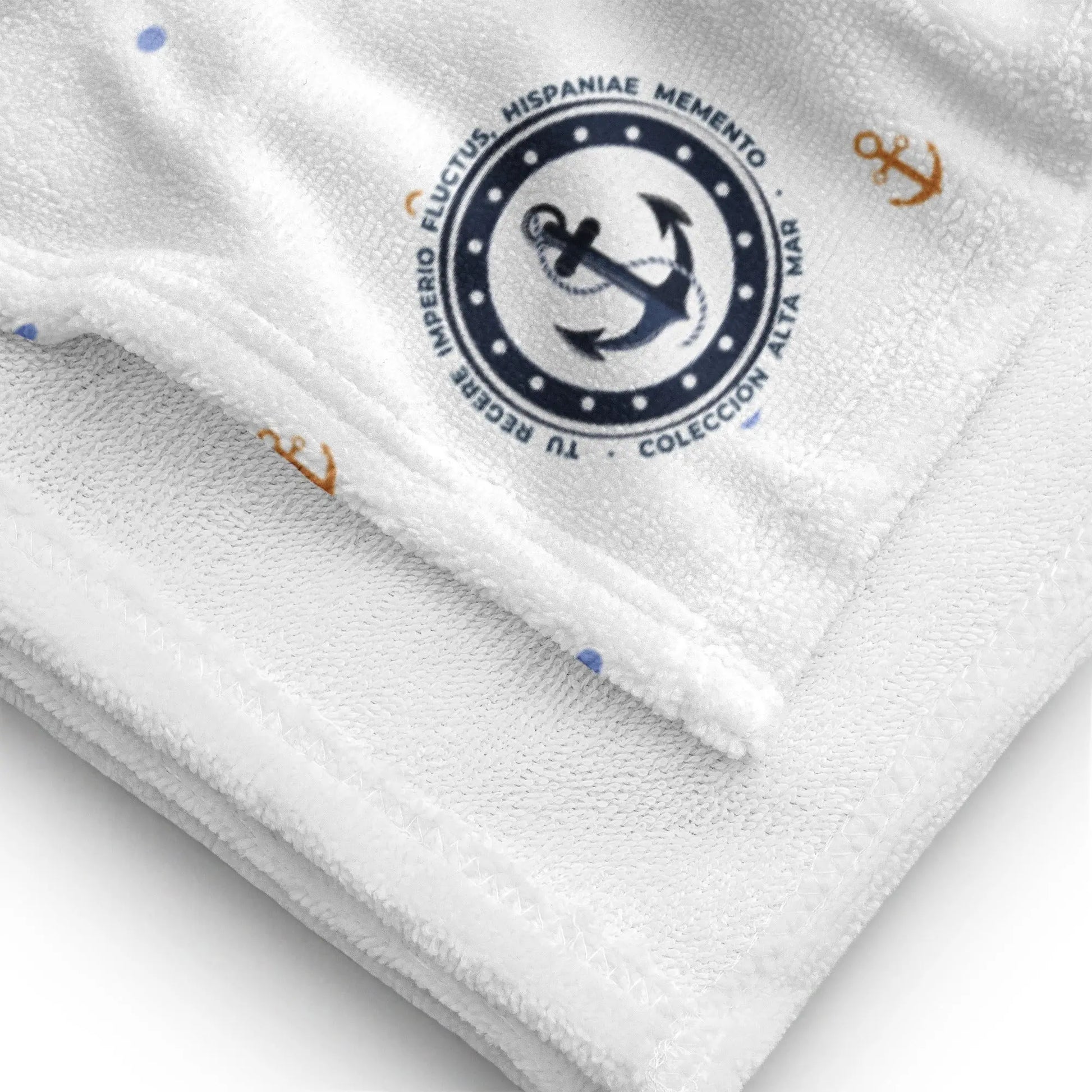 Comprar Toalla blanca anclas amarillas - Colección Alta Mar iX La Flamenca de Borgoña, Bandera de España, Cruz de Borgoña, Patricia Muñoz, VOX, Santiago Abascal