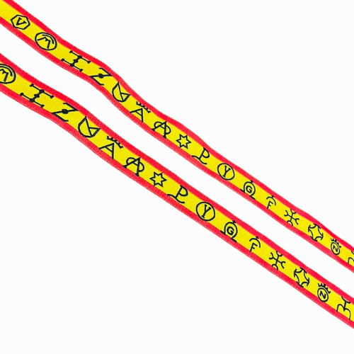 Pulsera de tela con hierros taurinos y bandera de España