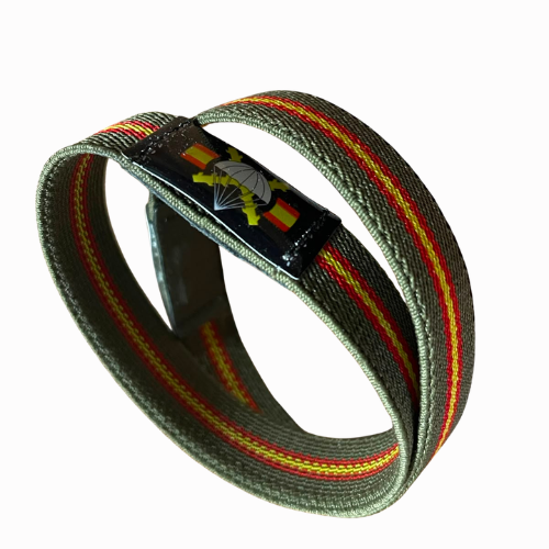 Pulsera elastica verde con escudo de la brigada paracaidista