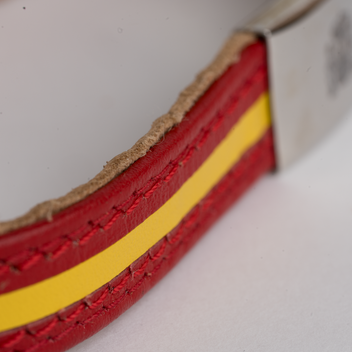 Pulsera piel Bandera España camel placa