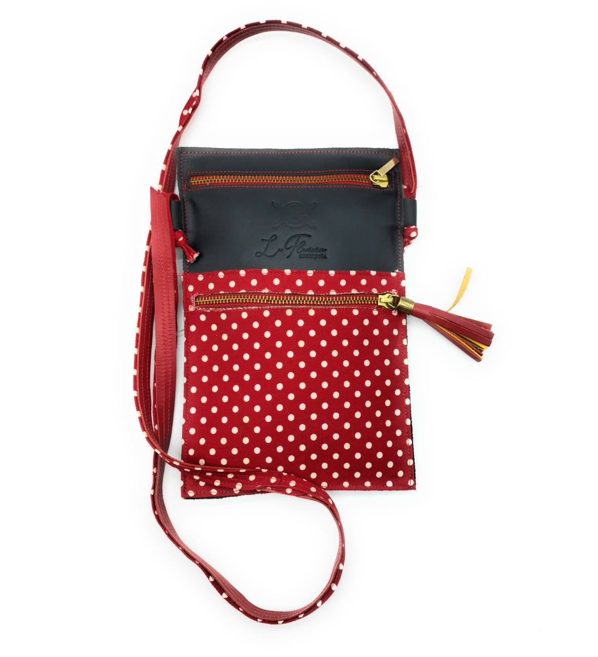 Comprar Bandolera de piel con lunares en contraste Bandera España La Flamenca de Borgoña Patricia Muñoz VOX