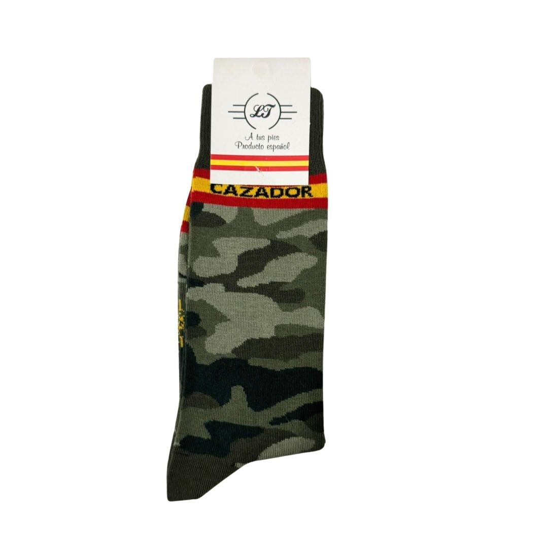 Comprar Calcetines Cazador Camuflaje Bandera España La Flamenca de Borgoña Patricia Muñoz VOX