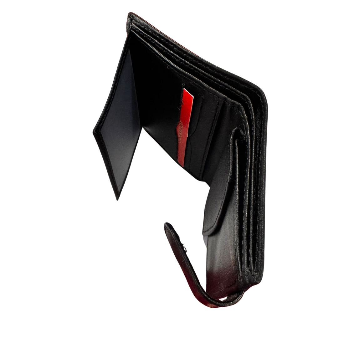 Burgunderfarbene Geldbörse mit Kreuz