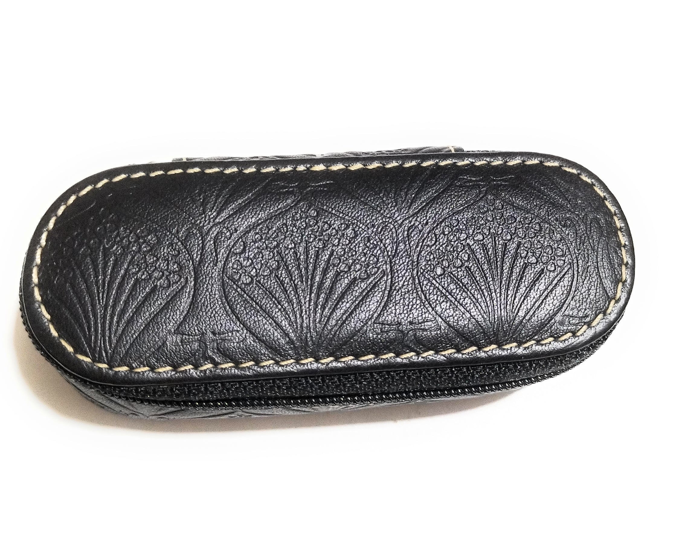 Estuche Funda Labial Negro - LaFlamencadeBorgoña