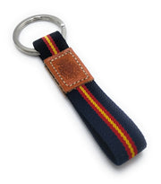 Llavero Policía Nacional Bandera España lona azul con piel grabada - LaFlamencadeBorgoña