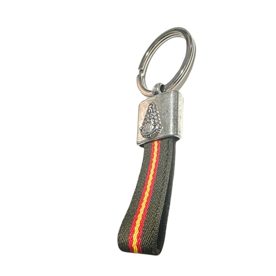 Comprar Llavero Virgen de la Cabeza morenita verde (copia) La Flamenca de Borgoña, Bandera de España, Cruz de Borgoña, Patricia Muñoz, VOX, Santiago Abascal