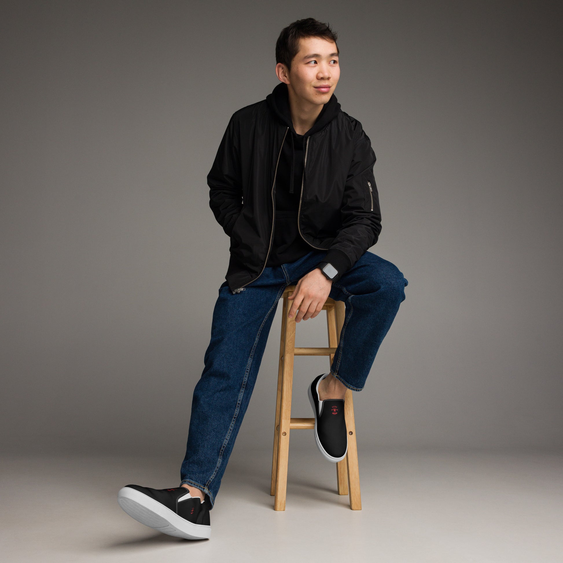 Comprar Zapatillas Falange de lona sin cordones para hombre Bandera España La Flamenca de Borgoña Patricia Muñoz VOX