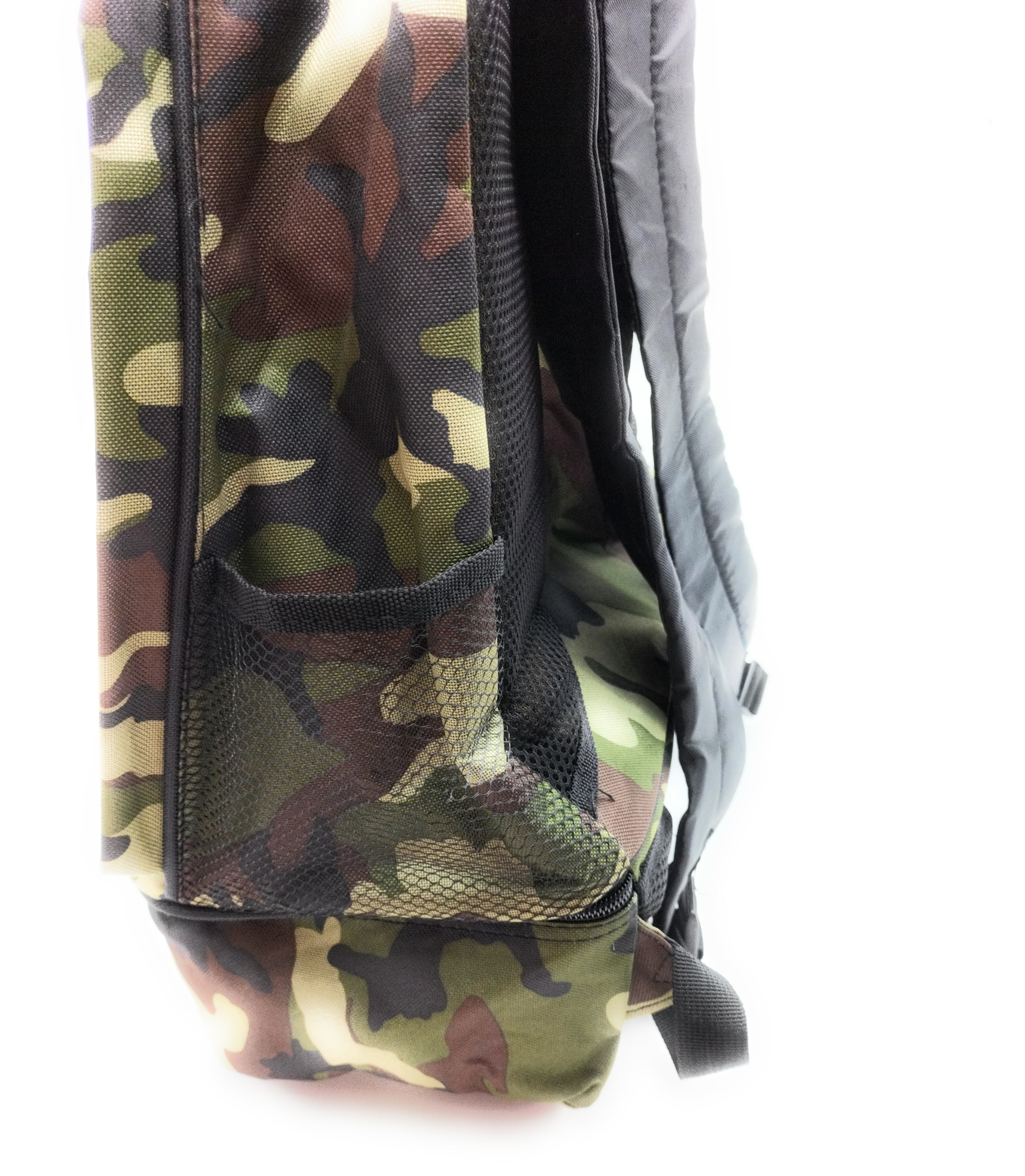 Comprar Mochila Camuflaje Cruz de Borgoña Bandera España La Flamenca de Borgoña Patricia Muñoz VOX