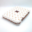 Comprar Almohadilla taurina piel blanca caballos Bandera España en asa Bandera España La Flamenca de Borgoña Patricia Muñoz VOX