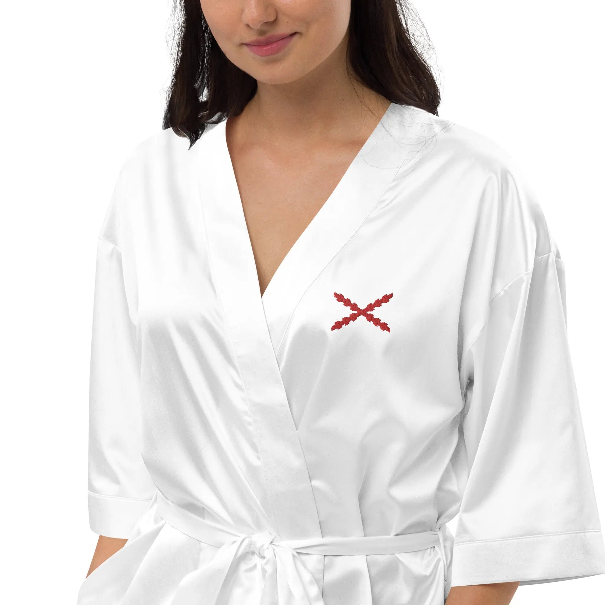 Comprar Bata de satén Cruz de Borgoña Bandera España La Flamenca de Borgoña Patricia Muñoz VOX