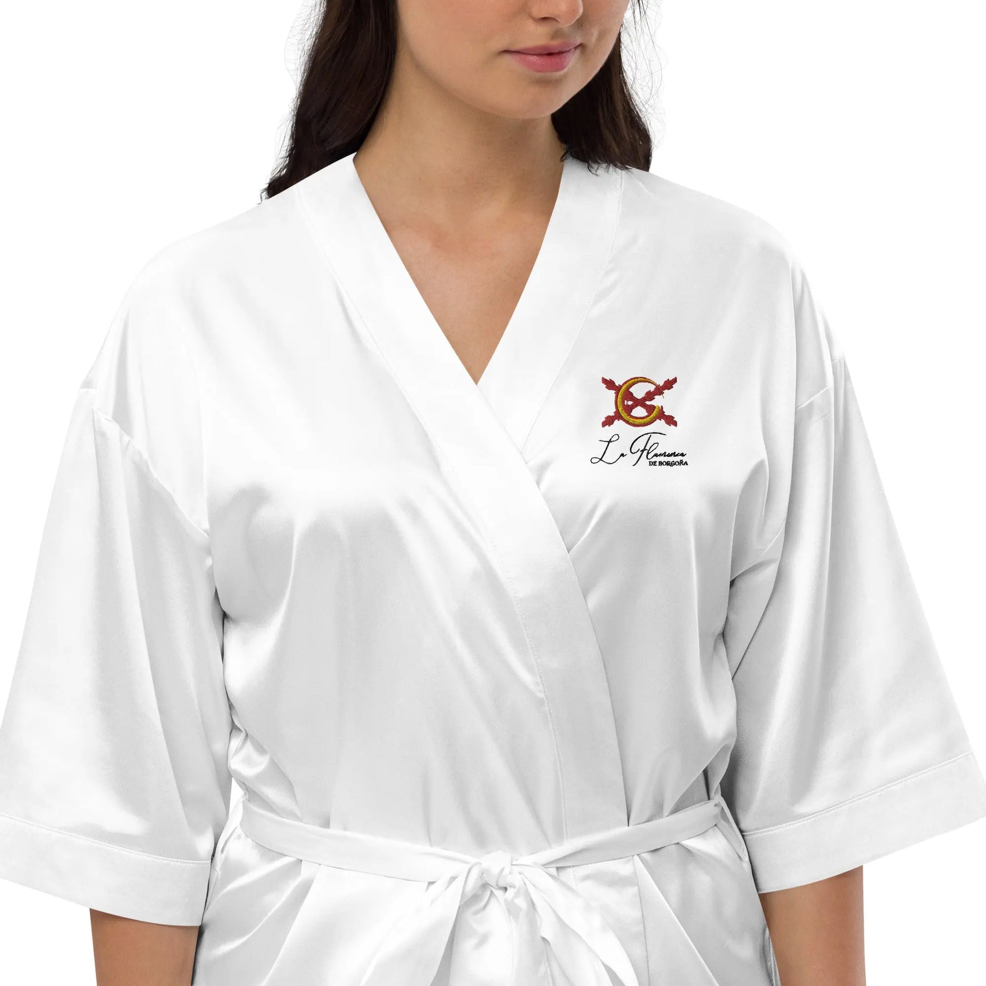 Comprar Bata de satén La Flamenca de Borgoña Bandera España La Flamenca de Borgoña Patricia Muñoz VOX
