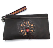 Comprar Bolso de mano Romero rosetón en piel Bandera España La Flamenca de Borgoña Patricia Muñoz VOX