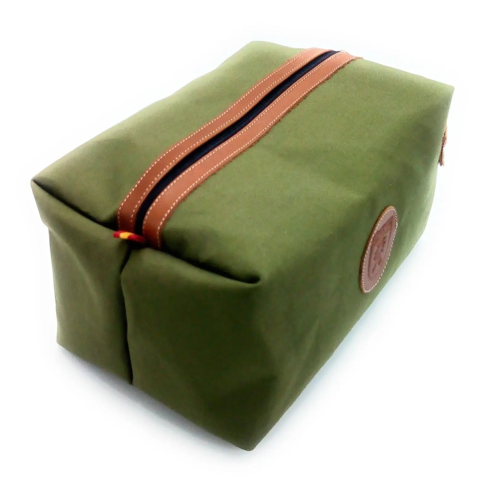 Comprar Bolso neceser Guardia Civil Bandera España La Flamenca de Borgoña Patricia Muñoz VOX