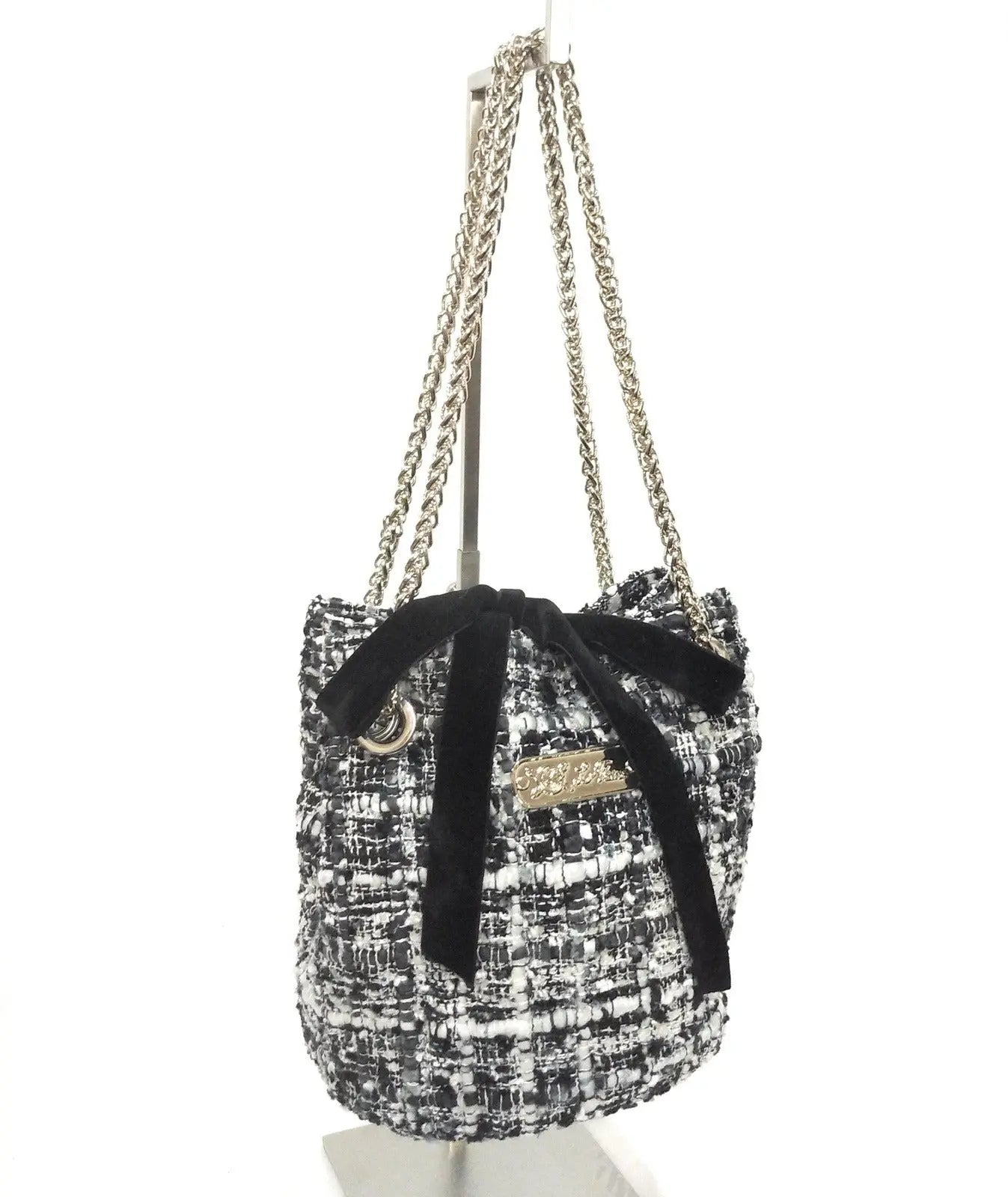 Comprar Bolso saco bombonera Channel "NYC" Bandera España La Flamenca de Borgoña Patricia Muñoz VOX