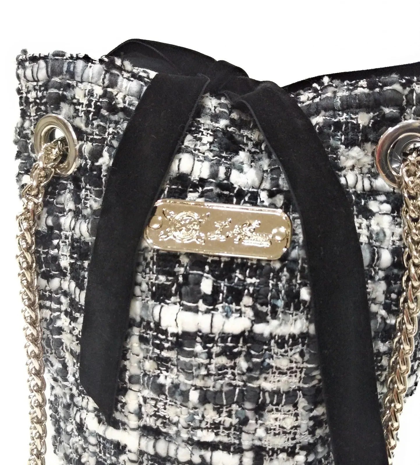 Comprar Bolso saco bombonera Channel "NYC" Bandera España La Flamenca de Borgoña Patricia Muñoz VOX