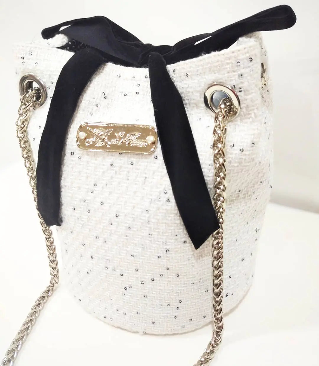 Comprar Bolso saco bombonera Channel "París" Bandera España La Flamenca de Borgoña Patricia Muñoz VOX