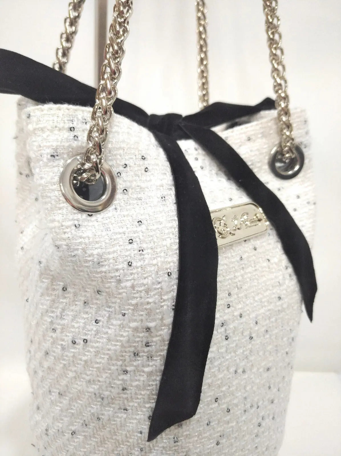 Comprar Bolso saco bombonera Channel "París" Bandera España La Flamenca de Borgoña Patricia Muñoz VOX